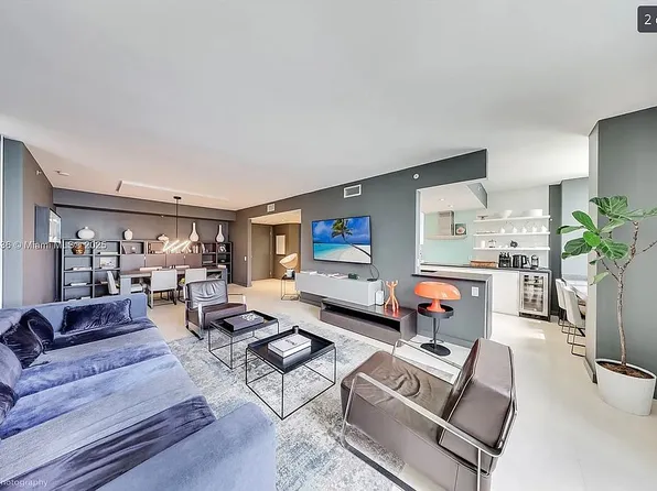 701 Brickell Key Blvd APT 503, Miami, FL 33131