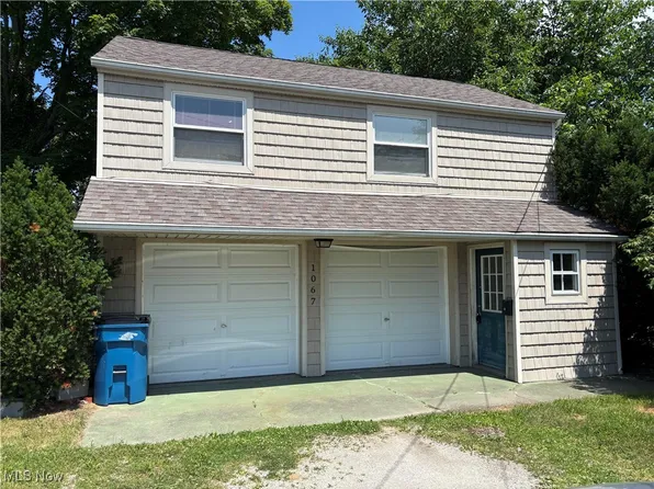 1067 Shadowrow Ave, Willoughby, OH 44094