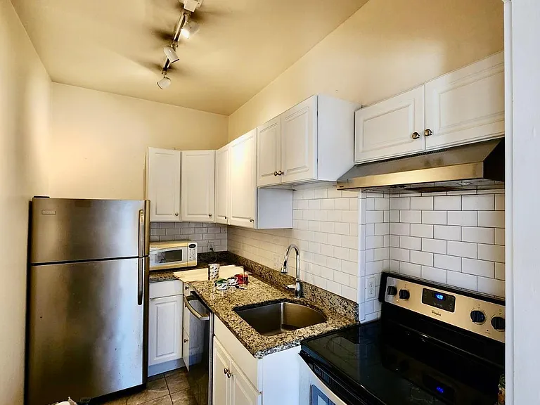 279 State St #2 — Photo 6