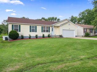 1108 Hillsboro Rd, Festus, MO 63028