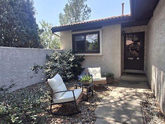 5th image of 7430 Lomas Ct