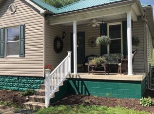 453 Walker Ave, Raceland, KY 41169