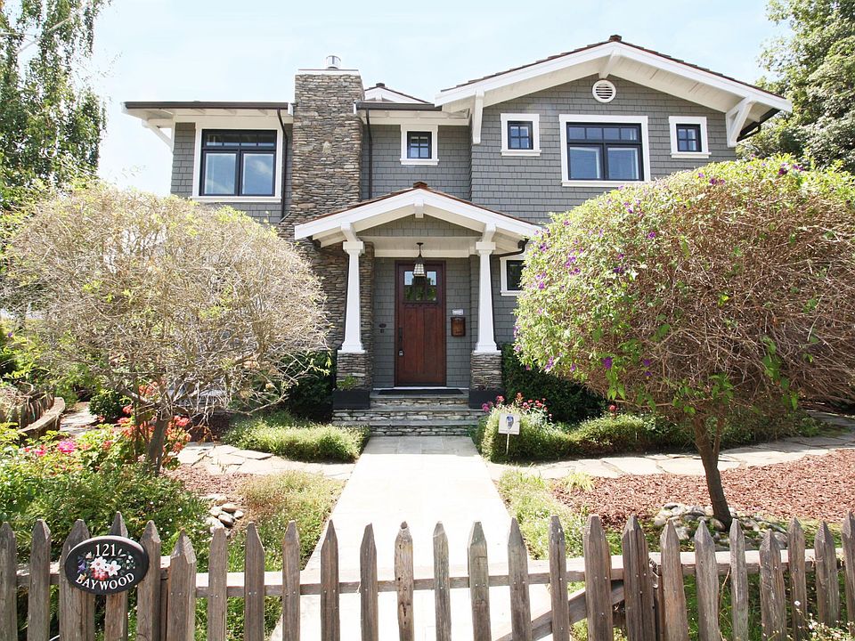 1st image of 121 Baywood Ave