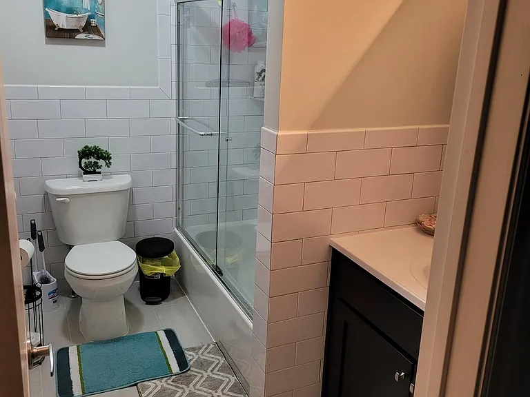 4302 Hana Rd — Photo 2