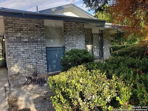 4th image of 1822 Amberson Dr