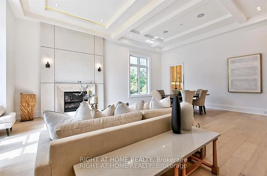 7 bed, $20,000 — Photo 3