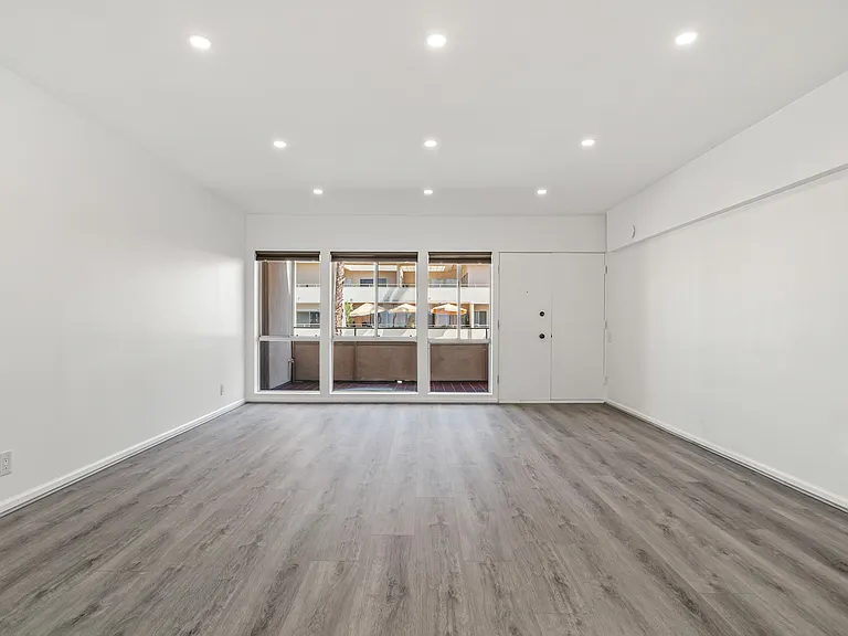 277 E Alejo Rd #219 — Photo 11