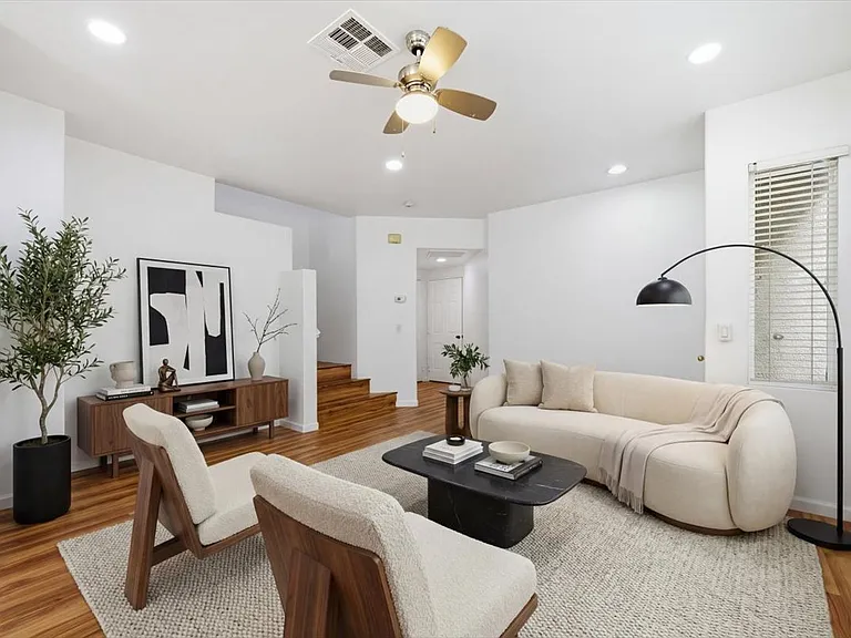 10294 Scripps Poway Pkwy #5 — Photo 3
