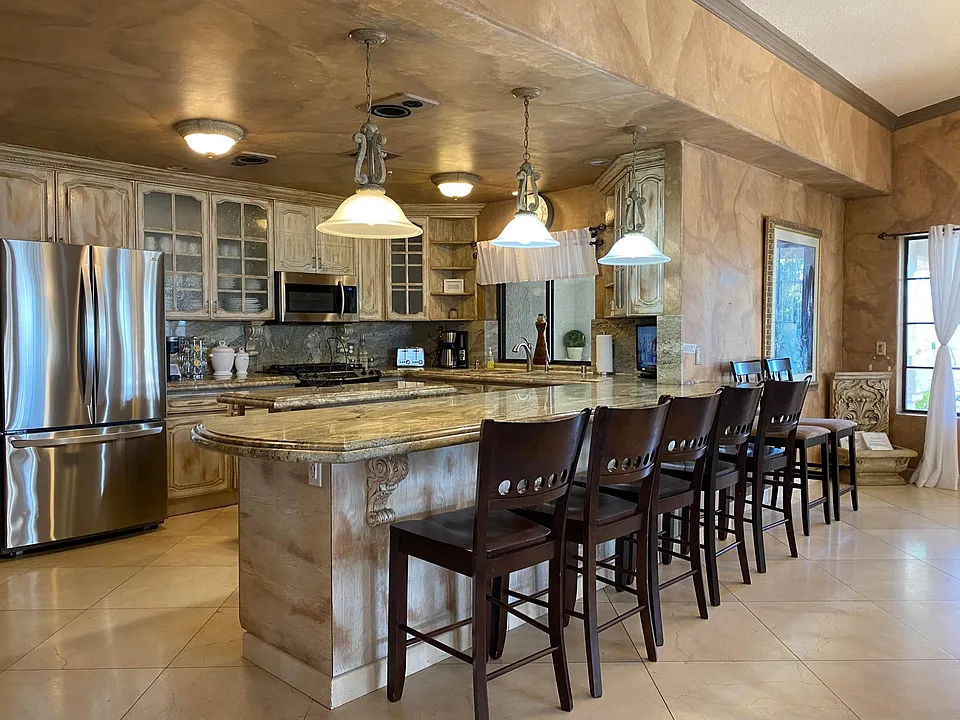 2808 Janet Dr