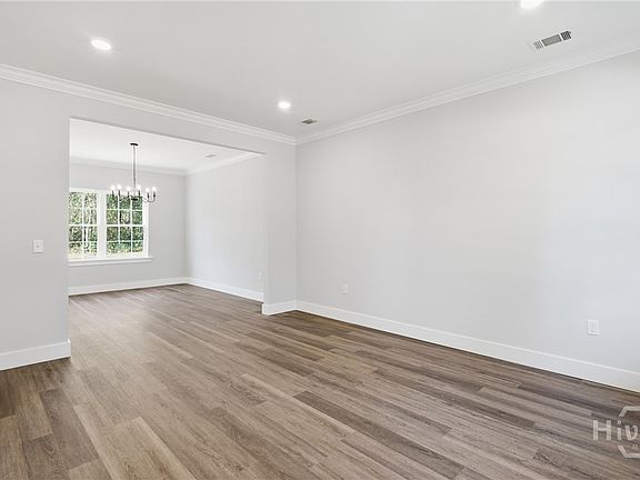 5th image of 65 Plantation Road