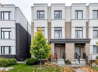 1818 Mitoff Pl, Mississauga, ON L4W 0E8