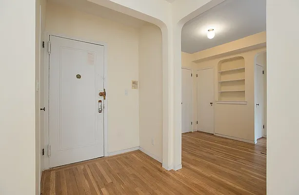 Rented by Emor Management Inc. | media 6