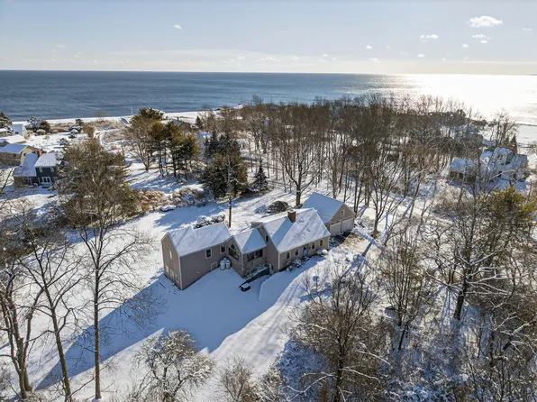 12 Kings Road, York, ME 03909