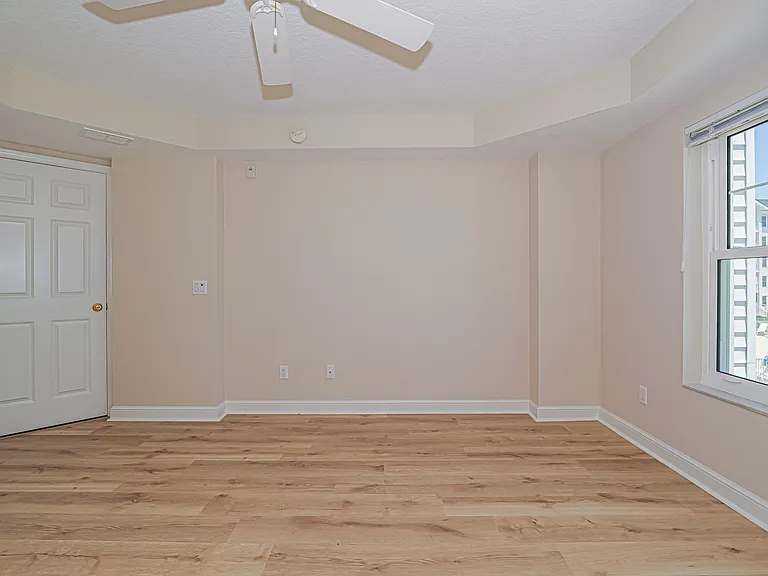 2700 Ocean Dr #208S — Photo 19