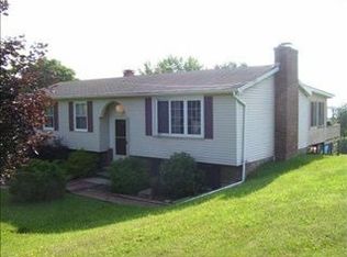 2515 Brighton Rd, Ellwood City, PA 16117