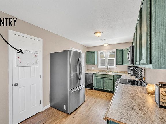 4th image of 4635 NW Ozmun Ave
