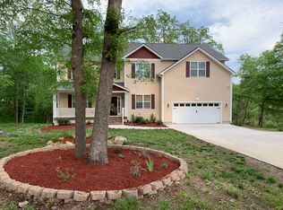 1641 Holly Creek Ln, Chapel Hill, NC 27516