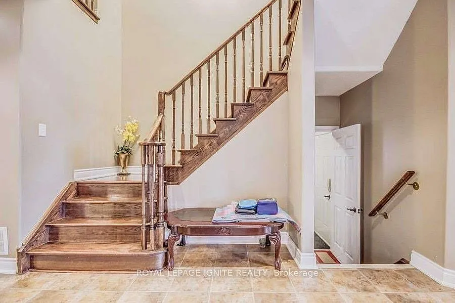 4 bed, $3,700 — Photo 4