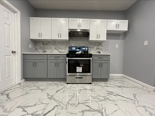 644 Kennedy Blvd #3R Photo 1