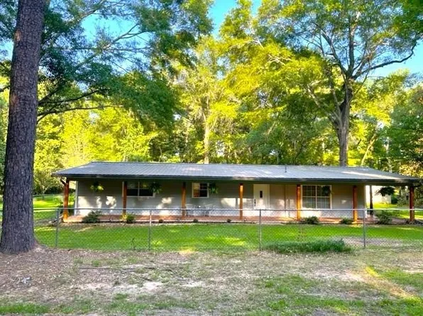 713 Old Jefferson Rd, Stonewall, LA 71078