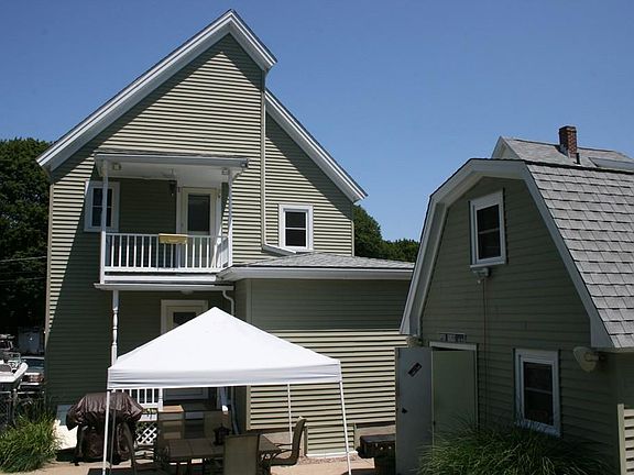 3rd image of 24 Melville Ave