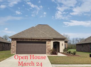 3776 Union Dr, Addis, LA 70710