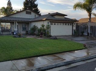 5783 Roselle Ave, Riverbank, CA 95367