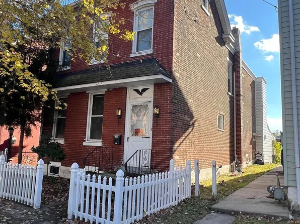 444 Cherry St, Pottstown, PA 19464