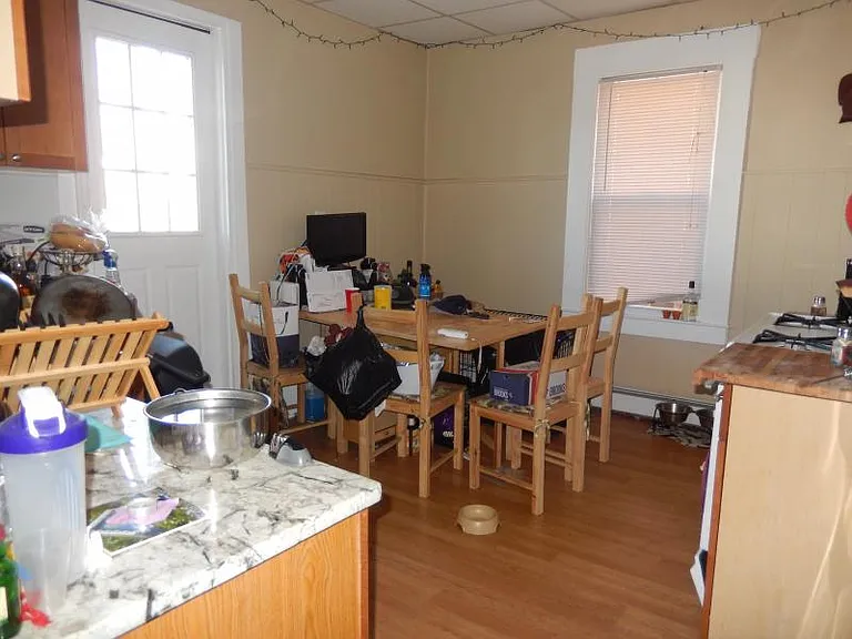 28 Monmouth St #4 — Photo 6