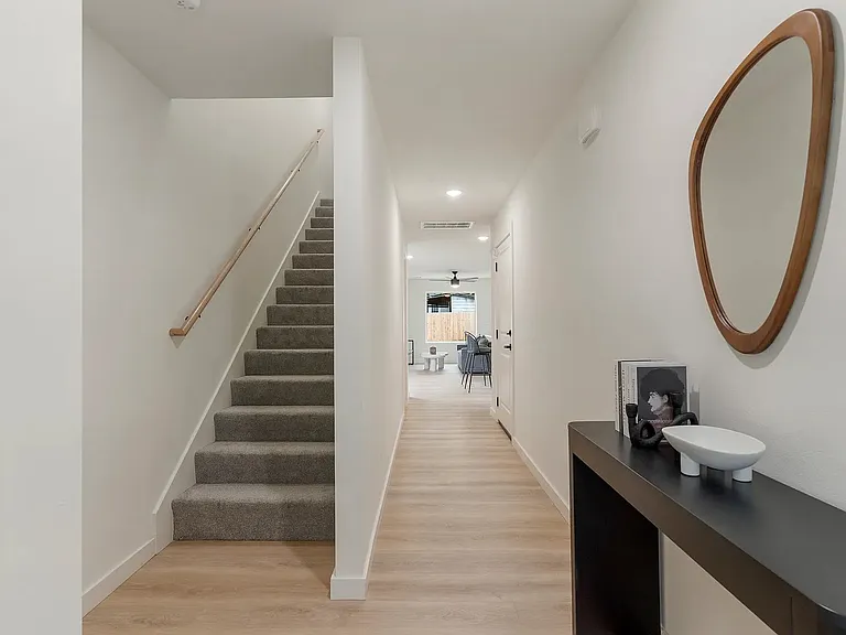 1746 S Jamestown Ave #A — Photo 15