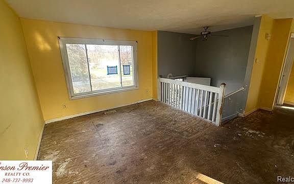 5th image of 12915 Franklin St