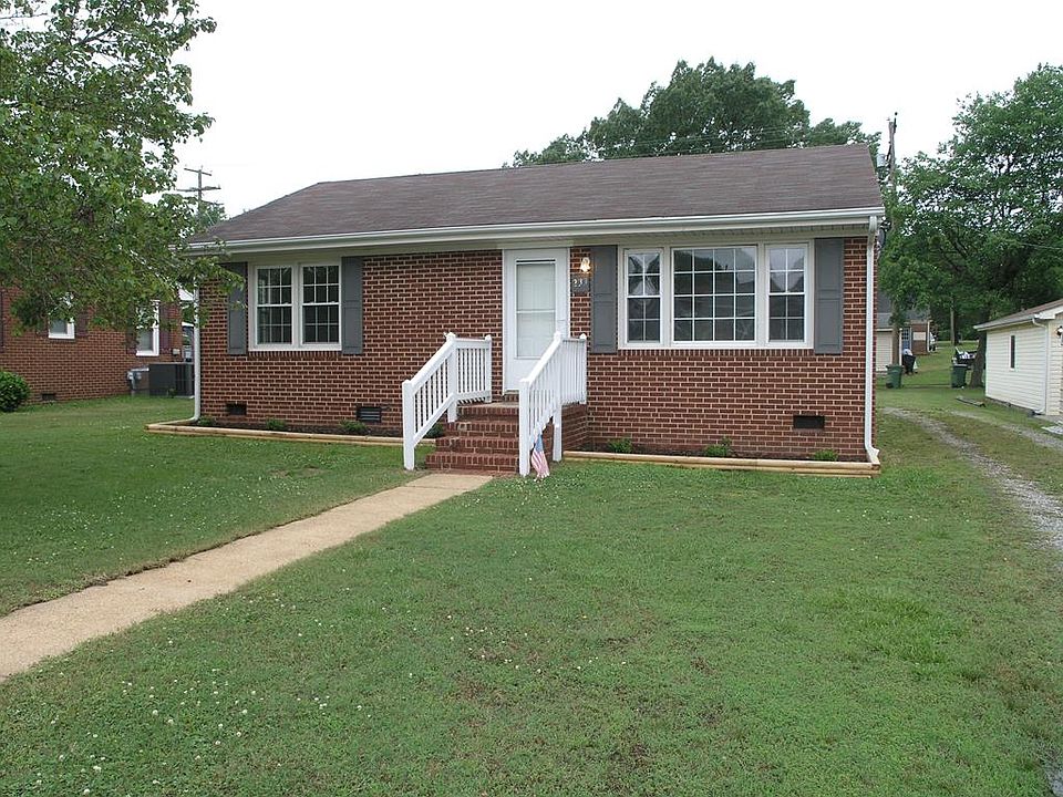 1st image of 233 Franklin St