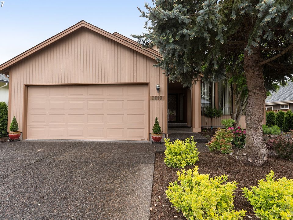 1st image of 2919 SE 153rd Ave