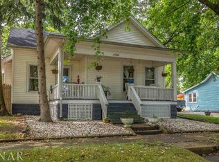 1508 W Chestnut St, Bloomington, IL 61701
