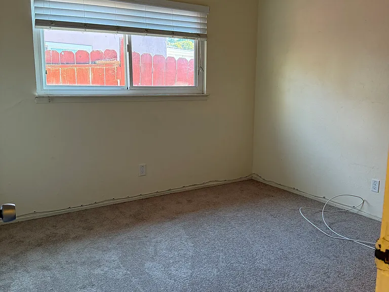2 Trinity Ct — Photo 18