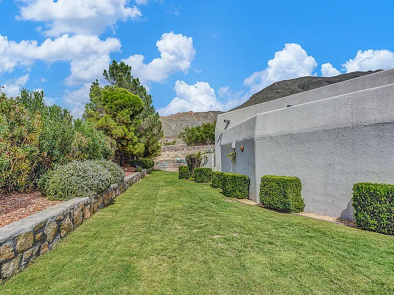 5601 Burning Tree Dr — Photo 29