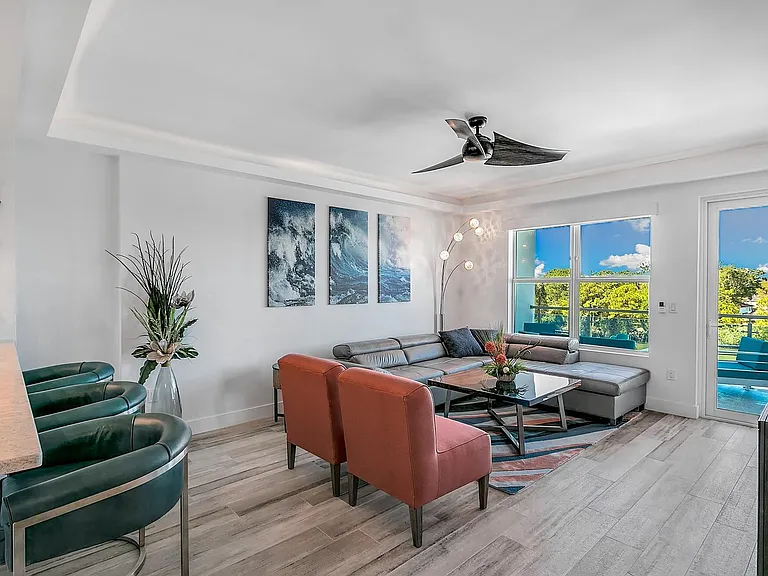 202 Ivory Coral Ln #202 — Photo 3