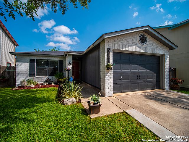1st image of 9947 Misty Plain Dr