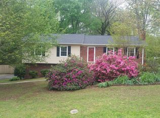 766 Oxbow Ln, Kernersville, NC 27284