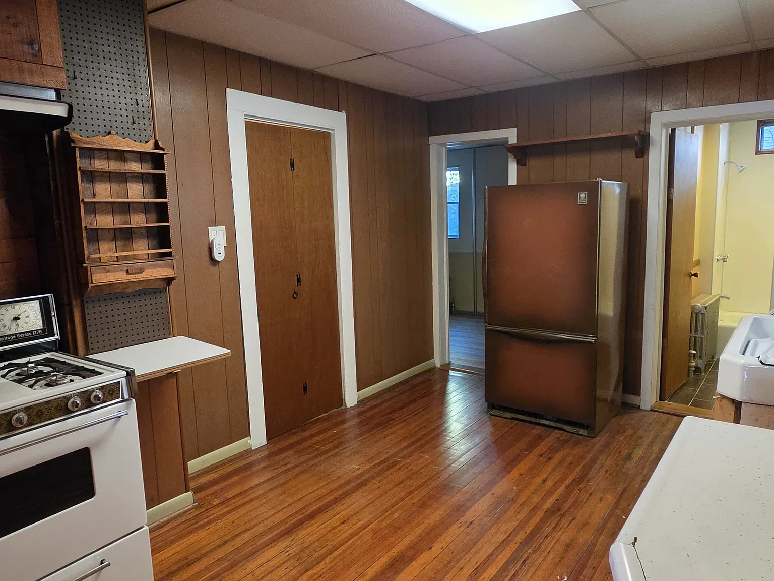 2 bed, 1087 sqft, $1,750 — Photo 3
