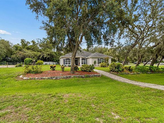 3rd image of 6568 MILLSTONE DRIVE
