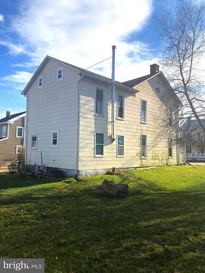 2nd image of 4247 Hanover Pike