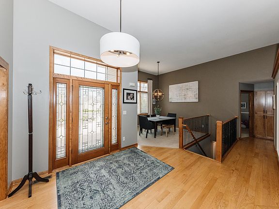4th image of W173N10073 Meadow Creek Way