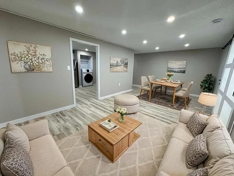 44B117 Avonwood Rd #117 — Photo 5