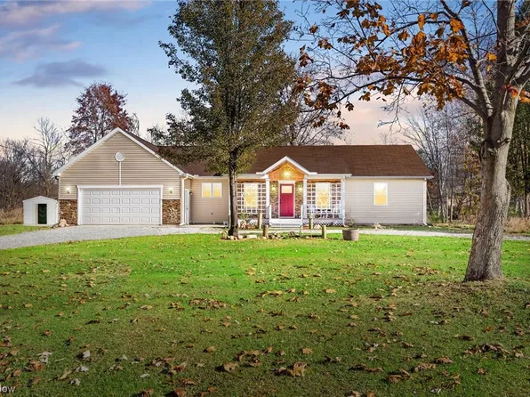 2608 Eureka Rd, Ashtabula, OH 44004