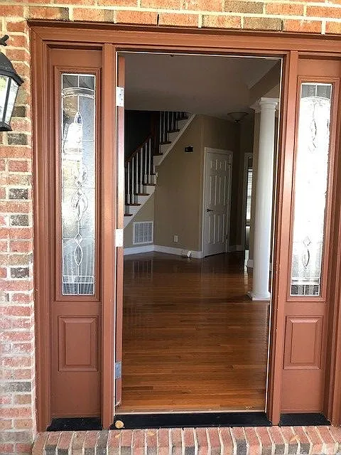 5 bed, 3765 sqft, $3,150 — Photo 4