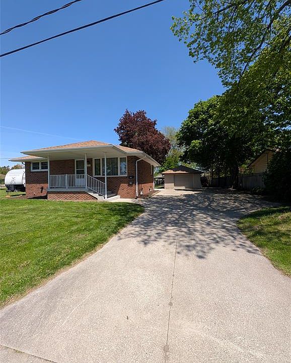 1st image of 2990 Pillette Rd #2