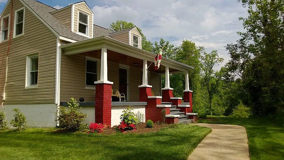 3 bed, 1750 sqft, $2,600 — Photo 1