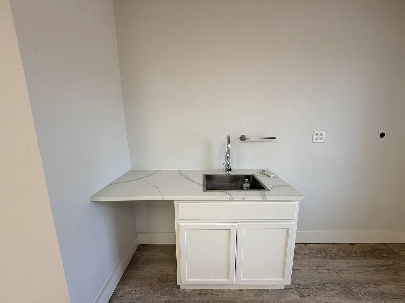 4152 Arden Road - Building 2-A — Photo 3