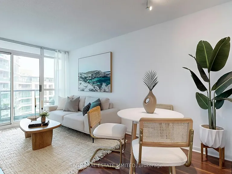 219 Fort York Blvd #616 — Photo 1
